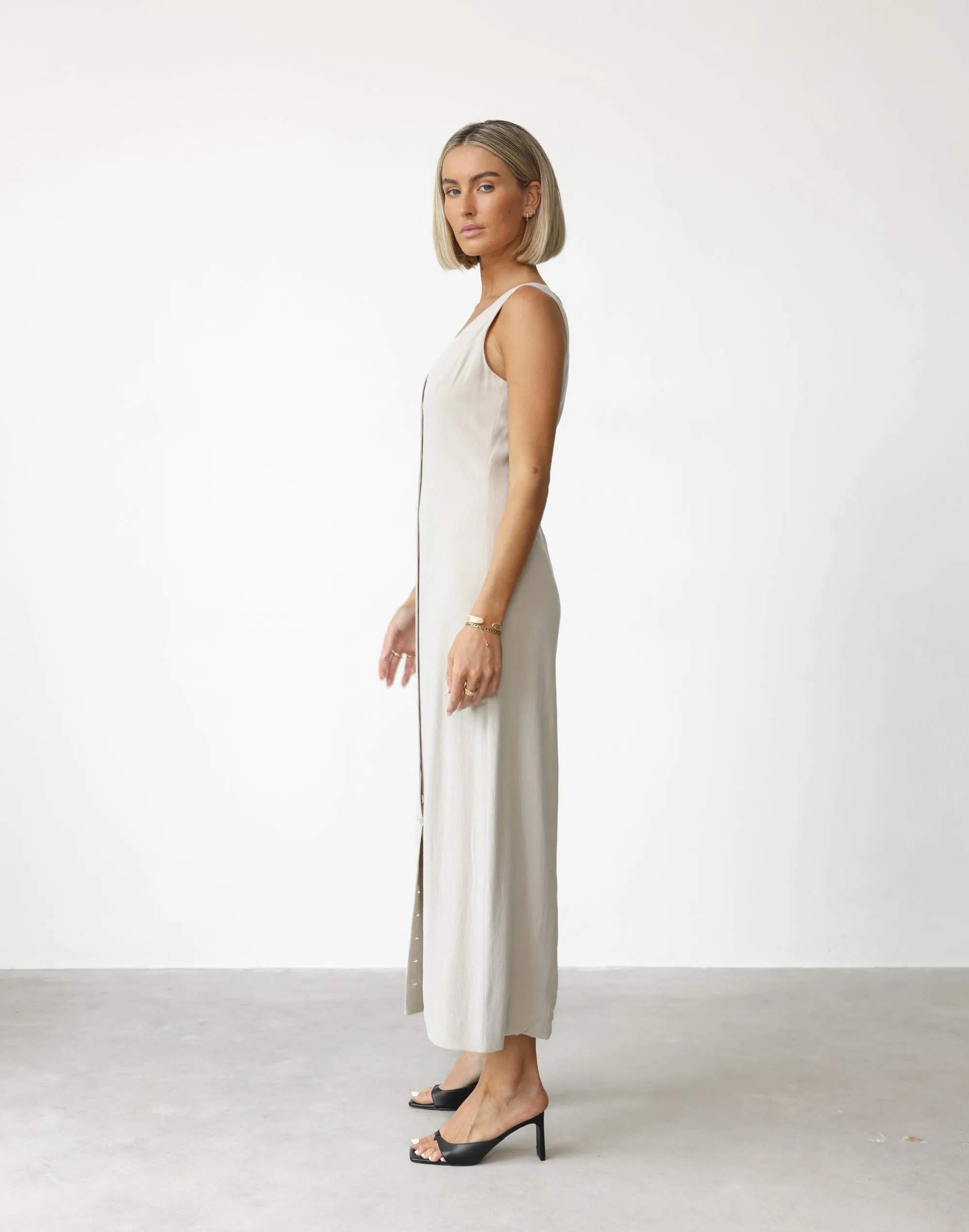 Cailey Maxi Dress (Latte)