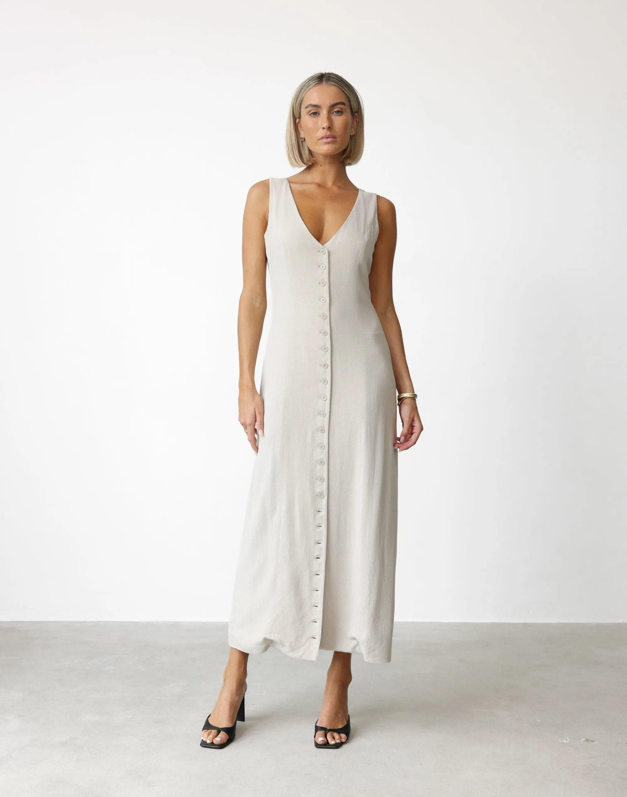 Cailey Maxi Dress (Latte)