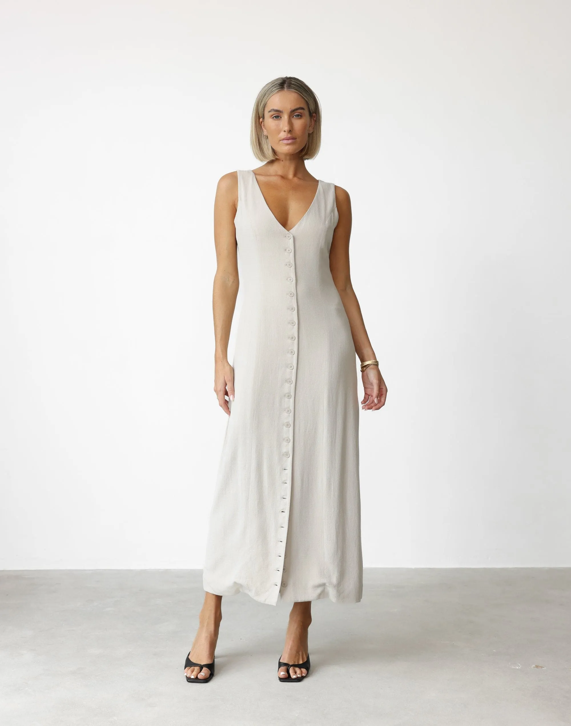 Cailey Maxi Dress (Latte)