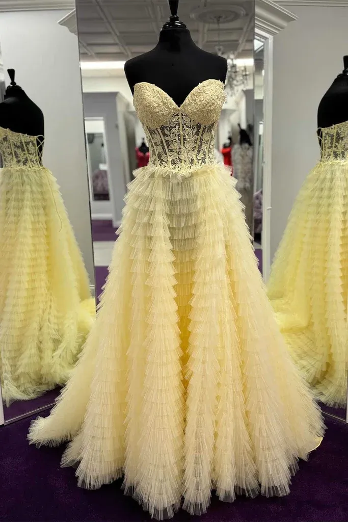 Cute Sweetheart Lace Tulle Long Prom Dress