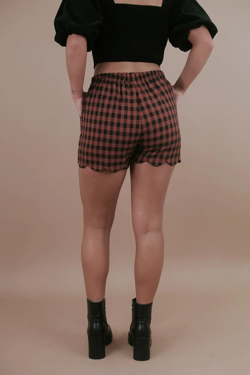 Fast Lane Plaid Scalloped Short, Terracotta