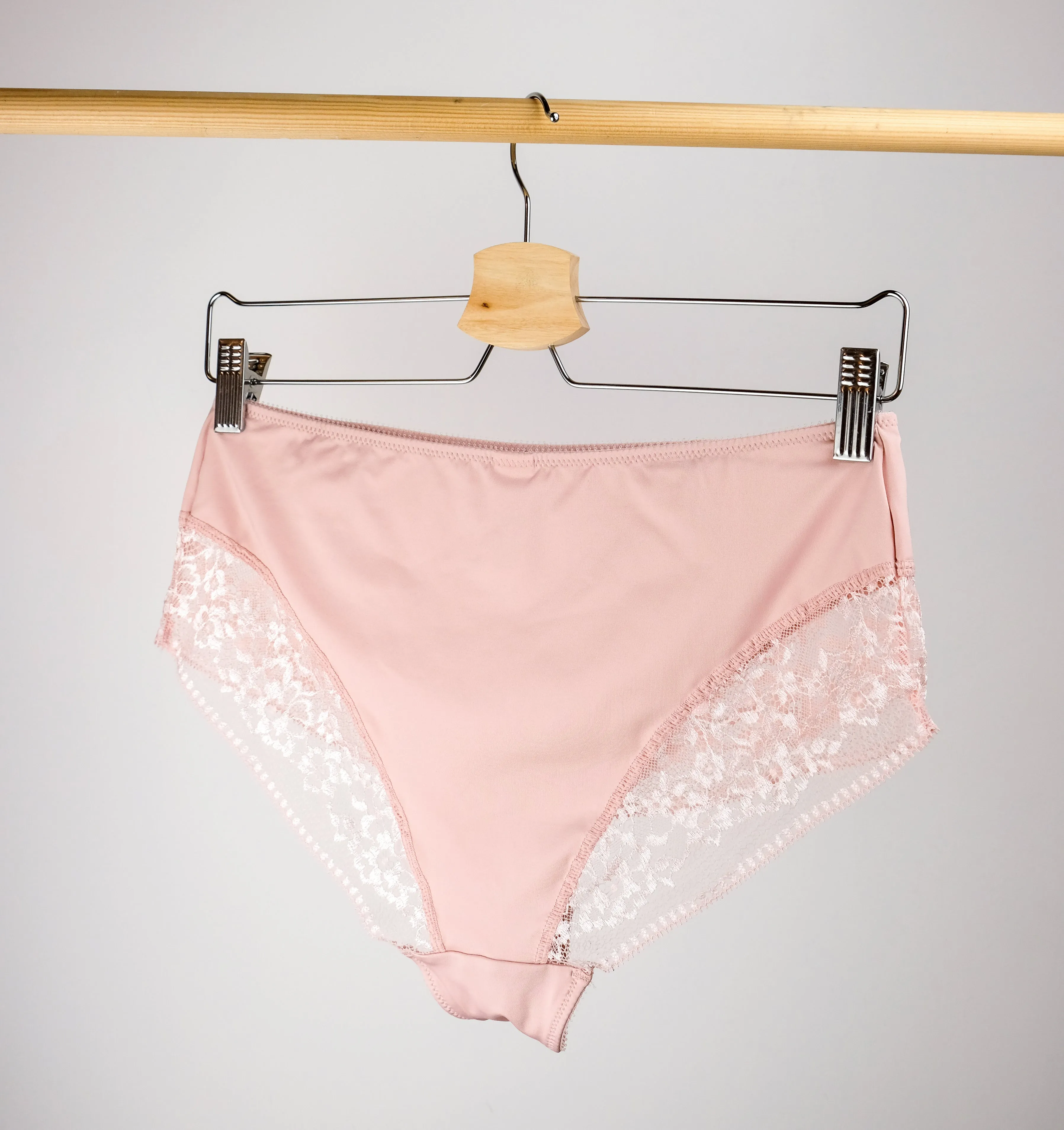 Floral lace & microfibre full brief [Soft Rose]