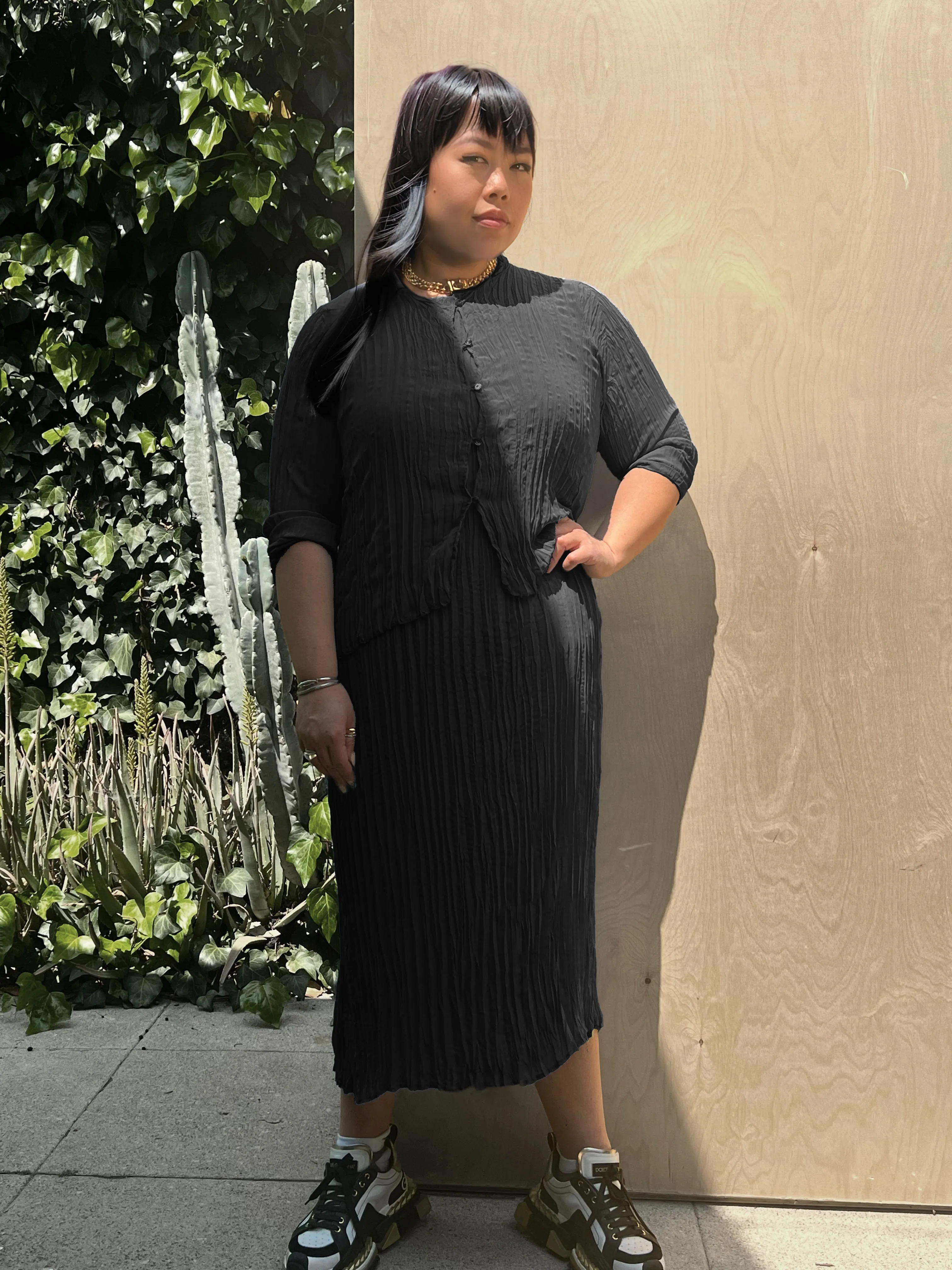 Jaya Pleated Dress- Black