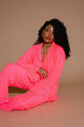 Long Sleeve Plissé Set in Electric Pink