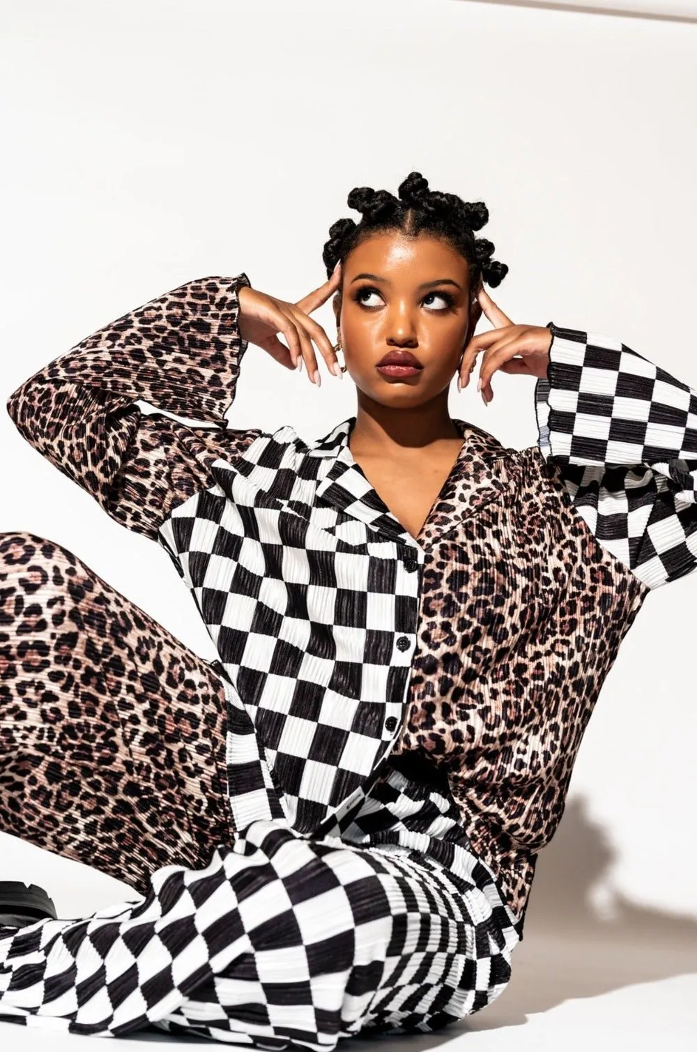 Long Sleeve Plissé Set in Leopard   Check