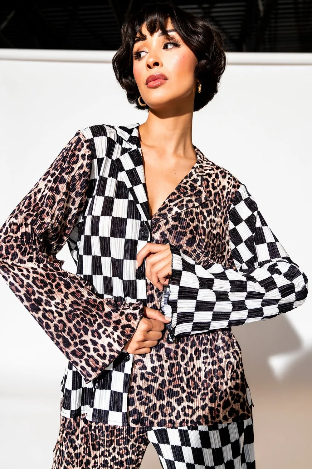 Long Sleeve Plissé Set in Leopard   Check