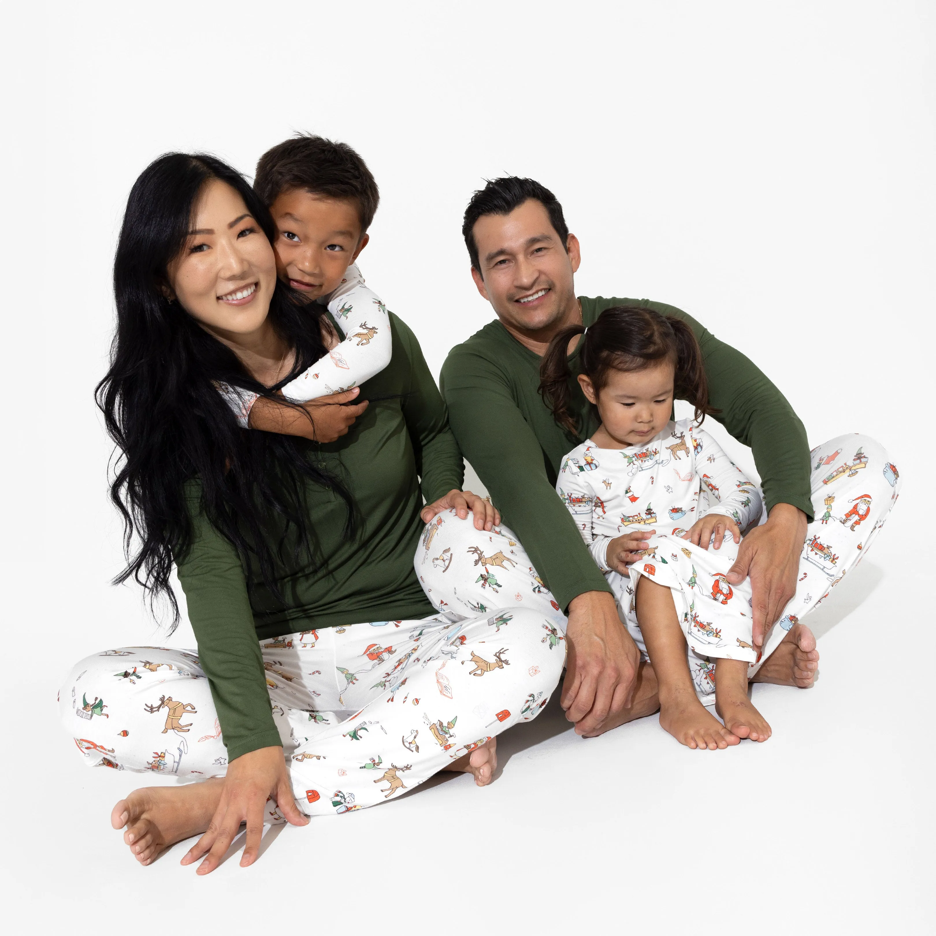 Santa's Workshop Bamboo Women's Pajama Set