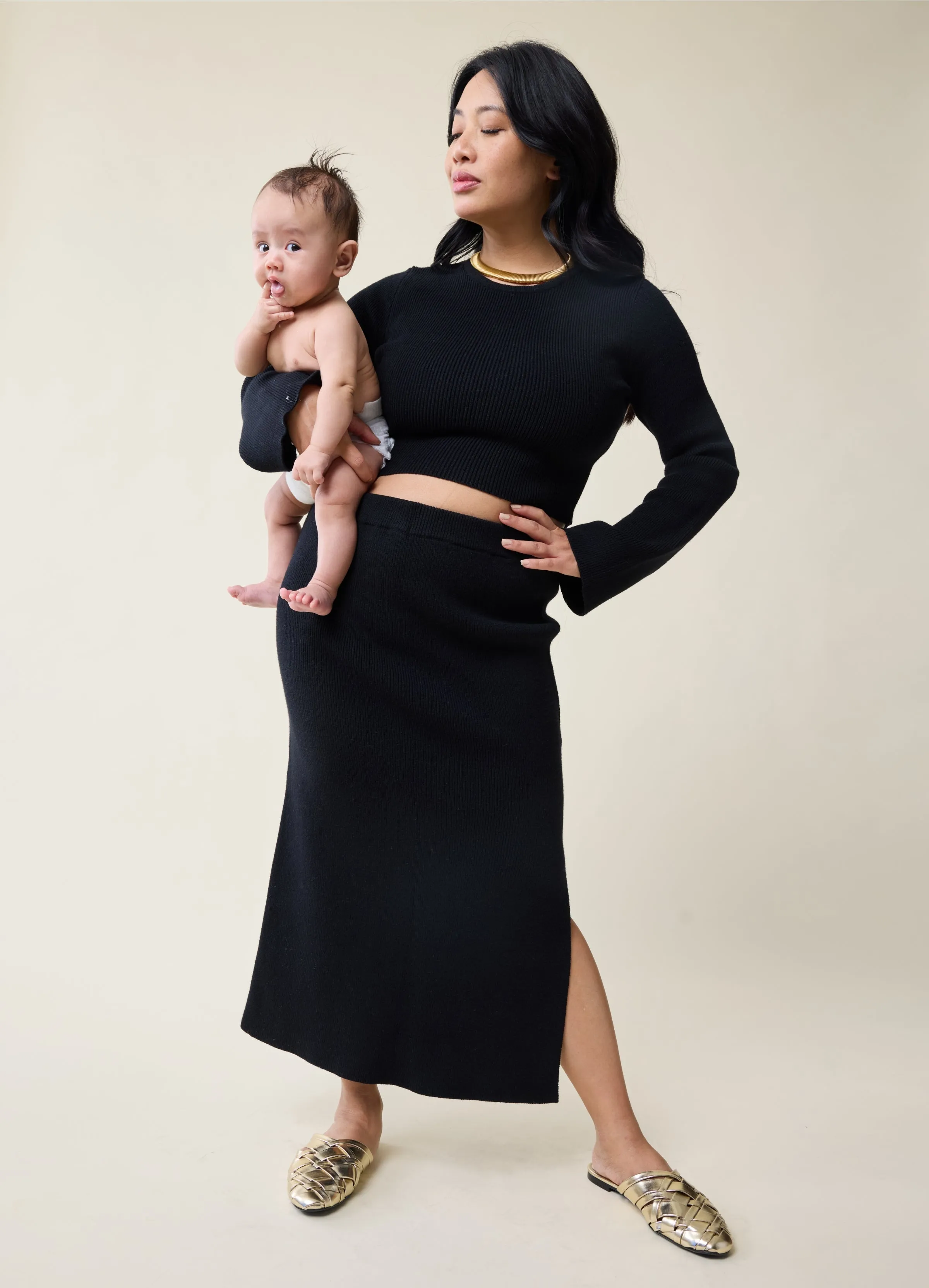 The Mix   Mingle  Black Maternity Sweater Midi Skirt